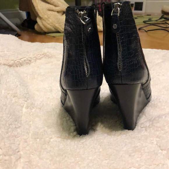 Rebecca Minkoff heels - Picture 3 of 5
